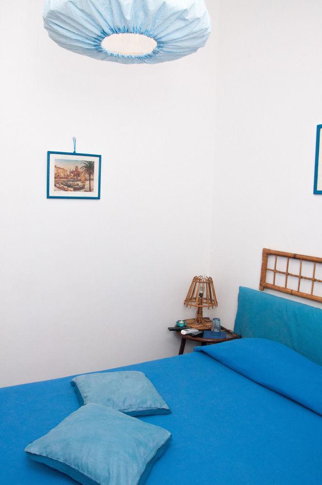 Bed & Breakfast Yin & Yang San Pantaleo Dış mekan fotoğraf