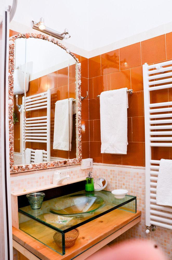 Bed & Breakfast Yin & Yang San Pantaleo Dış mekan fotoğraf