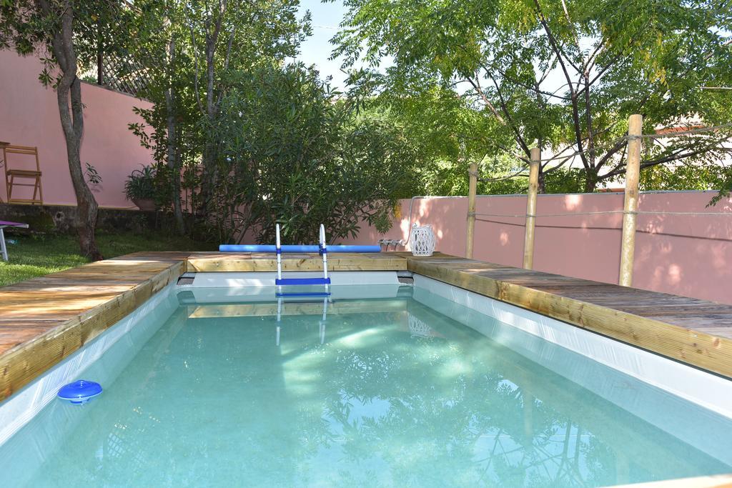 Bed & Breakfast Yin & Yang San Pantaleo Dış mekan fotoğraf