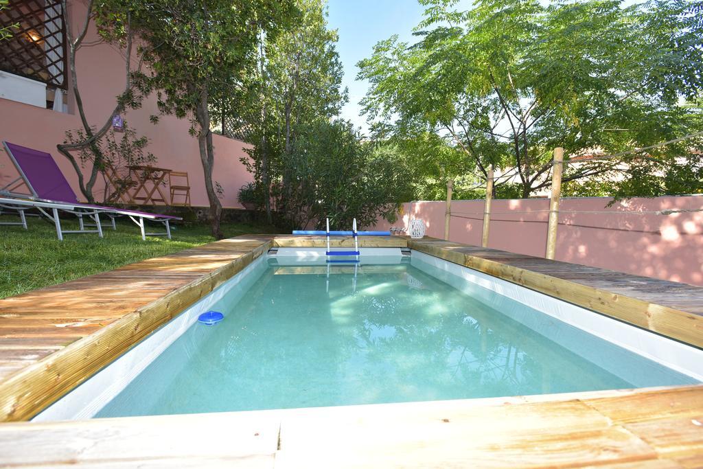 Bed & Breakfast Yin & Yang San Pantaleo Dış mekan fotoğraf