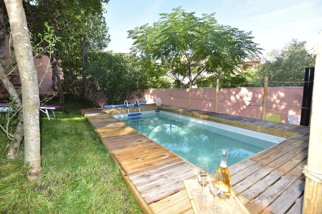 Bed & Breakfast Yin & Yang San Pantaleo Dış mekan fotoğraf